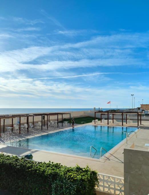מארני בלאו Apartamento Premium Con 5 Piscinas Barbacoa Tenis Frontenis מראה חיצוני תמונה