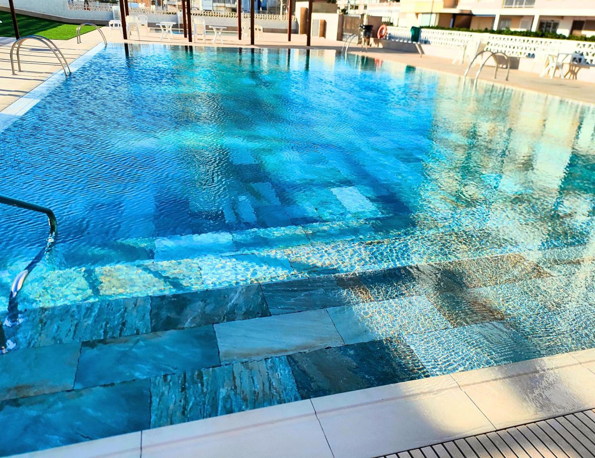מארני בלאו Apartamento Premium Con 5 Piscinas Barbacoa Tenis Frontenis מראה חיצוני תמונה